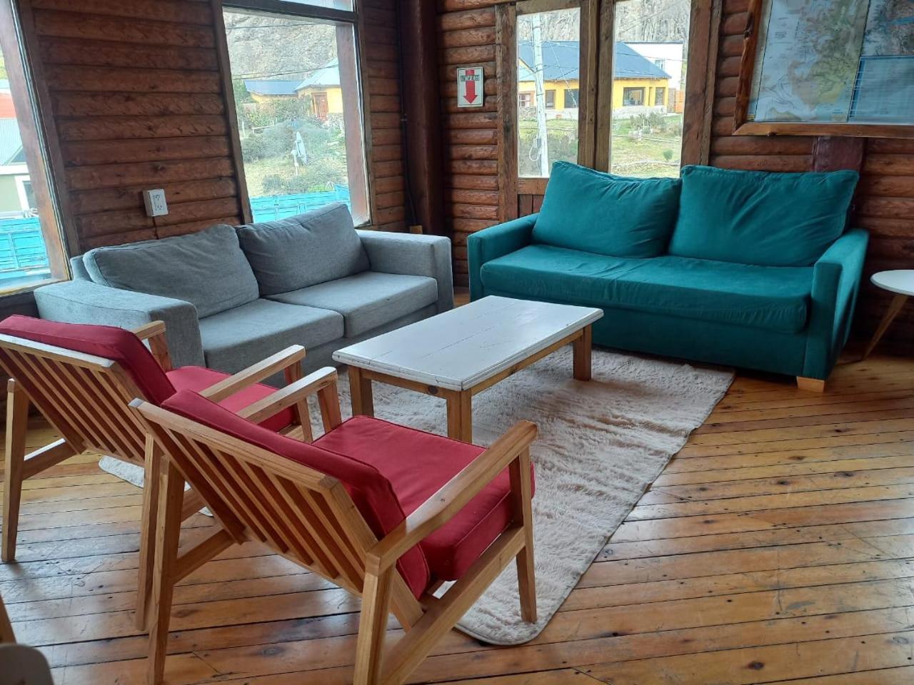 Rancho Aparte Hostel El Chalten Εξωτερικό φωτογραφία